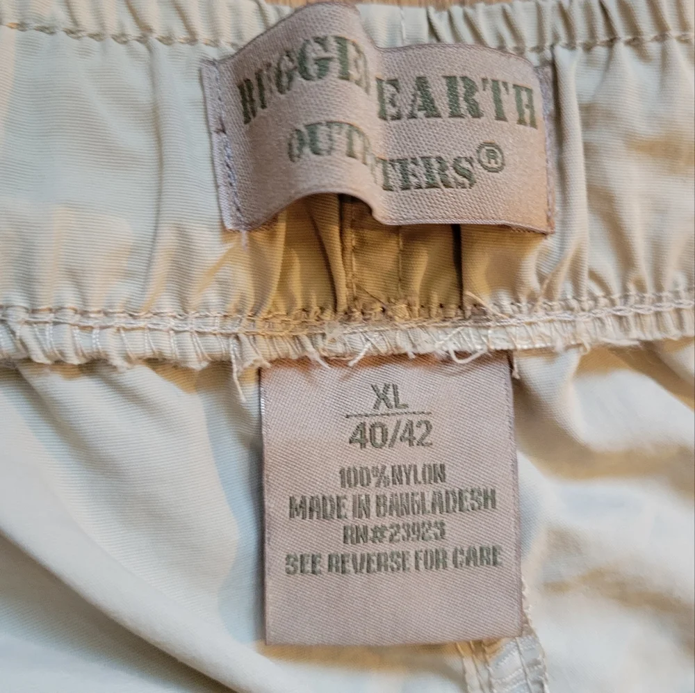 Rugged Earth Outfitters Mens Shorts Cargo Outdoor Nylon Adjustable 40 42 Beige